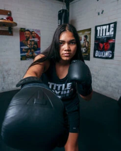 TITLE Black Blitz Fit Boxing Gloves -Top Boxing Store BKBFGBK 3