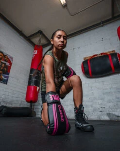 TITLE Classic Speed Boxing Gloves -Top Boxing Store CABG12BKPK 1