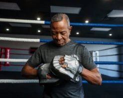 TITLE Boxing Cobra Micro Mitts 3.0 -Top Boxing Store CMPM3GRBK 3