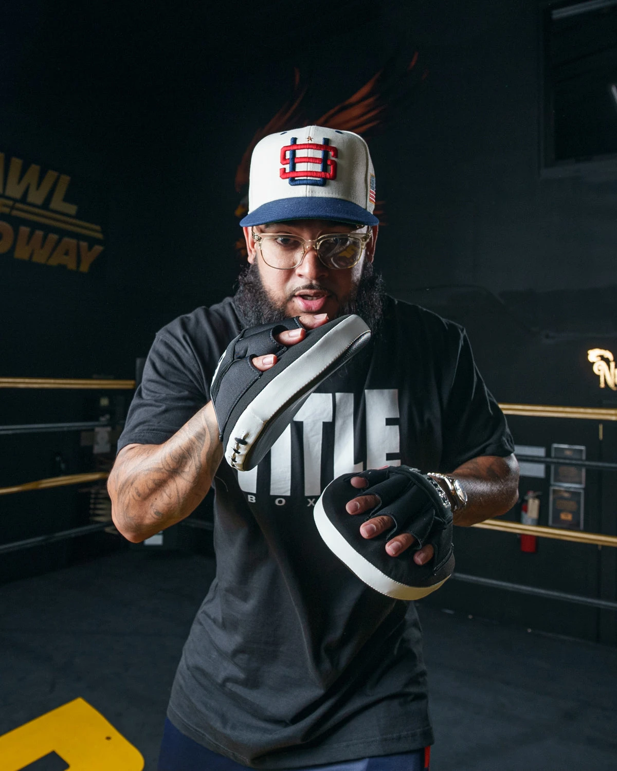 TITLE Boxing Gel Tech Punch Mitts 2.0 5 TITLE Boxing Gel Tech Punch Mitts 2.0 - Image 5