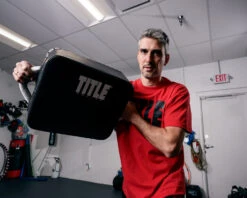 TITLE Boxing Square Punch & Kick Shield 17 TITLE Boxing Square Punch & Kick Shield -Top Boxing Store PSHSQBK 3