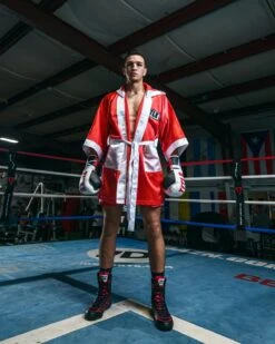 TITLE Boxing Pro Fingertip Robe 2.0 -Top Boxing Store TSRF2RDWH 1