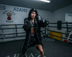 TITLE Boxing Pro Fingertip Robe 2.0 -Top Boxing Store TSRFL3 3