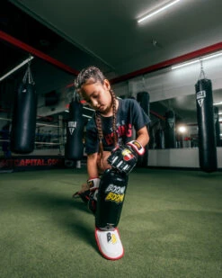 BOOM BOOM Boxing Bomber Youth Shin Guards -Top Boxing Store bbbsgy y bk 1
