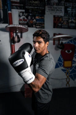 Fighting Tri-Tech Tenacious Lace Training Gloves -Top Boxing Store fs3ttgl bk wh