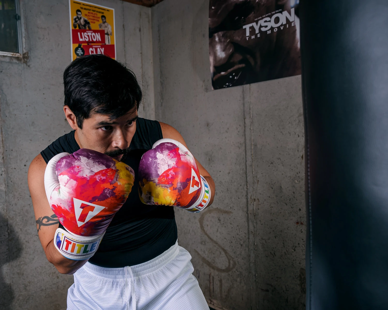 TITLE Boxing Gel World V2T Limited Edition Tie Dye Bag Gloves 2 TITLE Boxing Gel World V2T Limited Edition Tie Dye Bag Gloves - Image 2