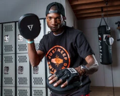 TITLE Boxing Razor Punch Mitts 2.0 -Top Boxing Store rzpm2 bk 1